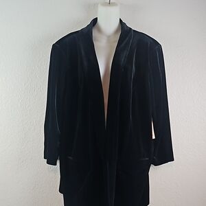 Evri | NWT Women's Black Velveteen Open Front Shawl Collar Pockets Sz 2X